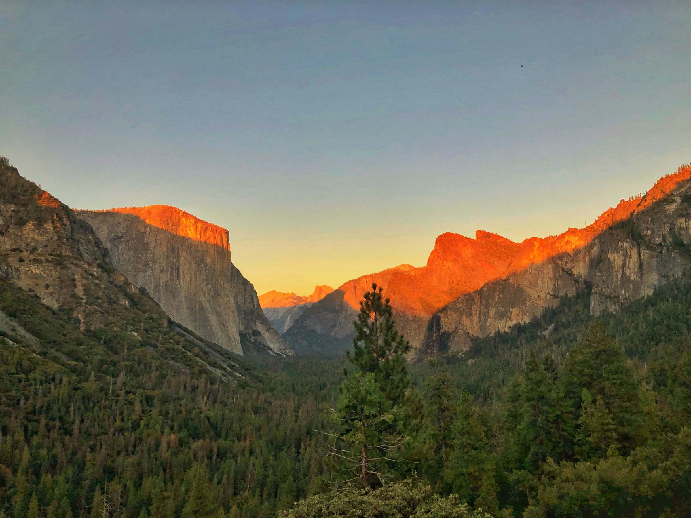 Yosemite Valley from Tunnel View at sunset, El Capitan lit orange